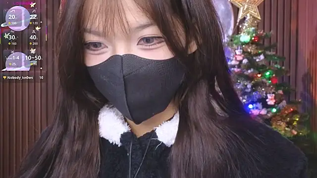 Snapshot of _____Panda_____ chatting on December 18, 2025, 5:06 pm Panda online show from December 18, 2025, 5:06 pm