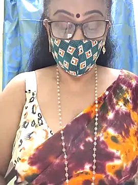 sweet-lotus online show from October 26, 2025, 5:24 pm