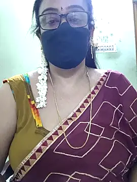 sweet-lotus online show from March 23, 2026, 5:40 am