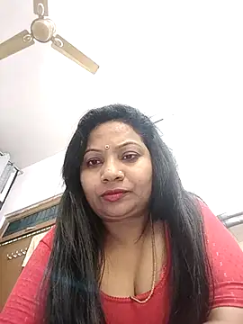 Snapshot of Cute-Janvi20 chatting on February 9, 2026, 5:44 pm Cute-Janvi20 online show from February 9, 2026, 5:44 pm
