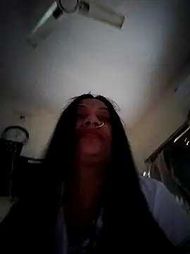 Snapshot of Cute-Janvi20 chatting on November 9, 2025, 8:07 am Cute-Janvi20 online show from November 9, 2025, 8:07 am