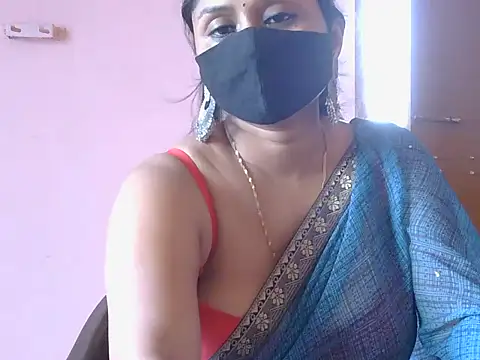 Snapshot of itsabika chatting on March 13, 2026, 8:08 am itsabika online show from March 13, 2026, 8:08 am