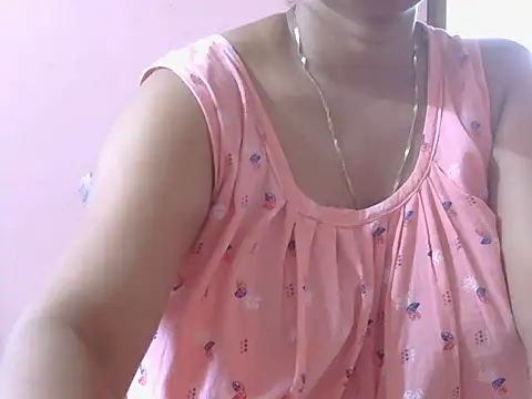 Snapshot of itsabika chatting on March 30, 2026, 10:50 am itsabika online show from March 30, 2026, 10:50 am