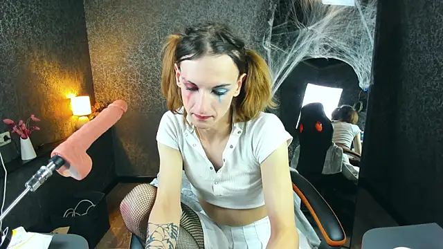 Anjela Botton online show from April 21, 2026, 1:53 am