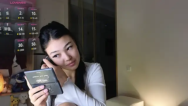 Snapshot of kyoso_hin chatting on October 19, 2025, 2:03 am kyoso hin online show from October 19, 2025, 2:03 am