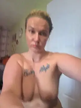 RhondaRump online show from May 25, 2026, 3:22 pm