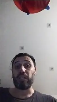 PearlingBunkbed online show from April 19, 2026, 4:57 am