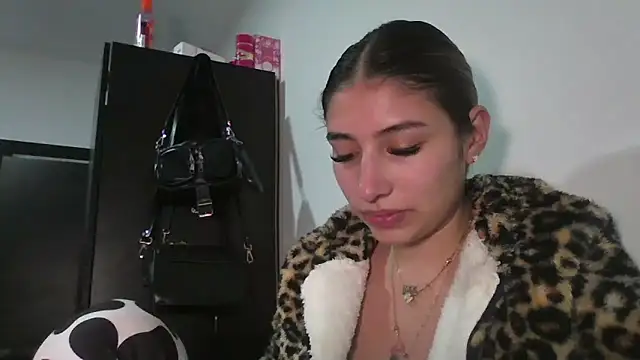 AriaBliss- online show from February 22, 2026, 8:32 pm