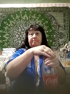 CrystalLime6411 online show from October 25, 2025, 9:48 pm