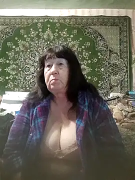 CrystalLime6411 online show from October 23, 2025, 8:18 pm