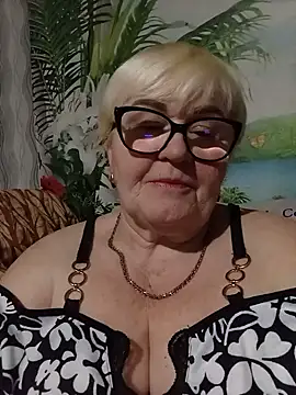 VioletSweet5566 online show from March 13, 2026, 5:40 pm