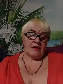 VioletSweet5566 online show from November 16, 2025, 6:34 pm