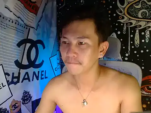 RalfAsian25 online show from June 8, 2026, 5:41 am