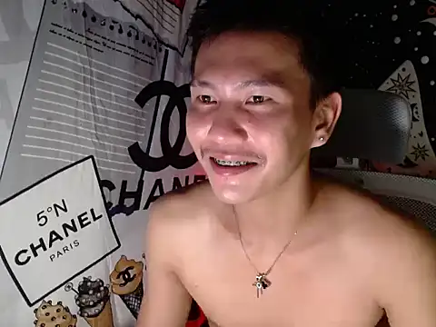 RalfAsian25 online show from June 1, 2026, 12:22 am