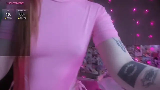 Molly Kitty online show from March 28, 2026, 4:57 am