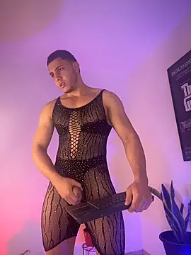 max valiant1 online show from March 9, 2026, 7:50 pm