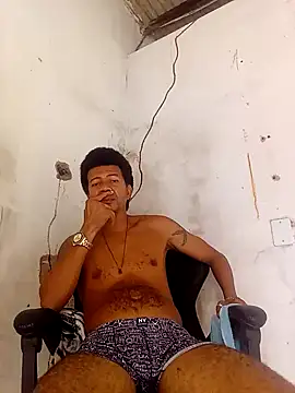 Snapshot of moreno25centimetro chatting on February 27, 2026, 1:33 pm moreno25centimetro online show from February 27, 2026, 1:33 pm