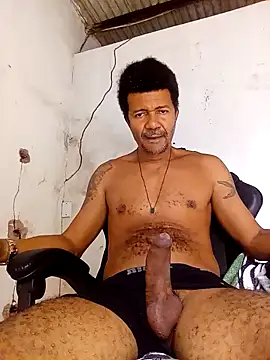 Snapshot of moreno25centimetro chatting on February 21, 2026, 12:40 pm moreno25centimetro online show from February 21, 2026, 12:40 pm