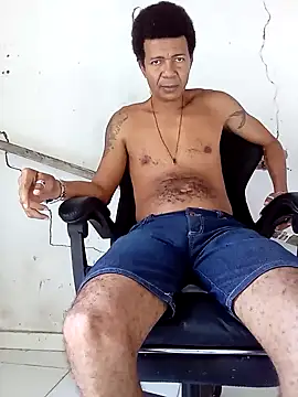 Snapshot of moreno25centimetro chatting on February 11, 2026, 1:22 pm moreno25centimetro online show from February 11, 2026, 1:22 pm