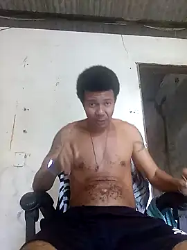 Snapshot of moreno25centimetro chatting on February 24, 2026, 11:55 am moreno25centimetro online show from February 24, 2026, 11:55 am