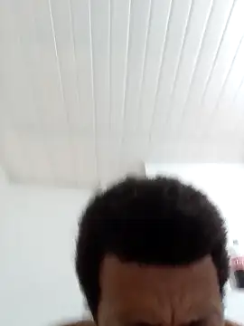 Snapshot of moreno25centimetro chatting on January 31, 2026, 7:23 pm moreno25centimetro online show from January 31, 2026, 7:23 pm