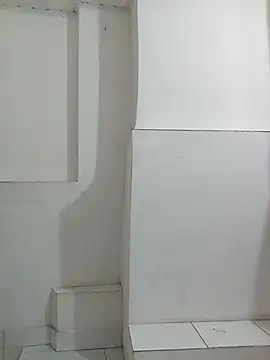 Snapshot of moreno25centimetro chatting on February 2, 2026, 7:57 pm moreno25centimetro online show from February 2, 2026, 7:57 pm