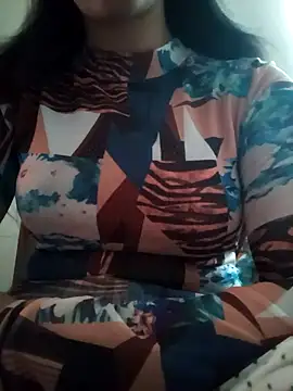 Snapshot of lovelysona11 chatting on November 3, 2025, 9:24 am lovelysona11 online show from November 3, 2025, 9:24 am