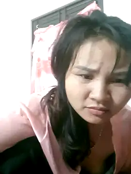 Heulwen-22 online show from October 24, 2025, 12:53 am