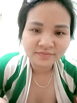 Heulwen-22 online show from September 13, 2025, 4:01 am