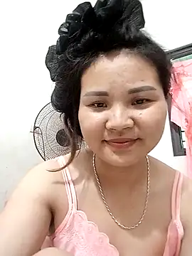 Heulwen-22 online show from September 14, 2025, 7:42 am