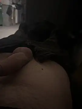 Snapshot of LuckyGirlfriends chatting on February 10, 2026, 2:21 am LuckyGirlfriends online show from February 10, 2026, 2:21 am