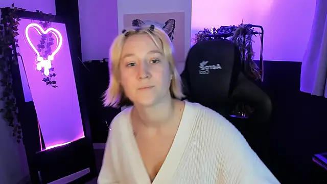 CinBellamy online show from September 22, 2025, 5:24 am