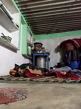 MISS LOVE 001 online show from January 15, 2026, 4:10 pm