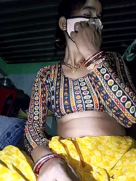 MISS LOVE 001 online show from October 25, 2025, 4:51 pm