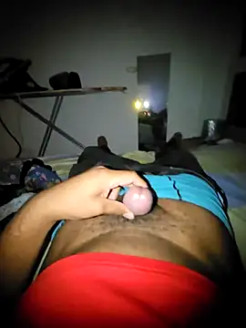 Snapshot of Syto772 chatting on October 8, 2025, 6:41 pm Syto772 online show from October 8, 2025, 6:41 pm