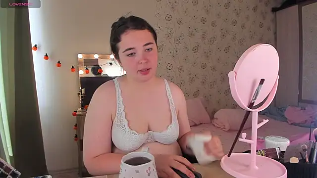 Alice next door online show from July 21, 2026, 11:00 am