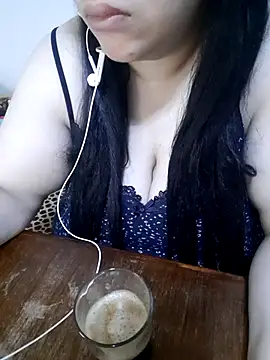 Madam-bezoul- online show from November 6, 2025, 8:07 am