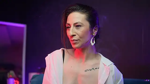 RubyRosa online show from July 5, 2026, 8:37 pm