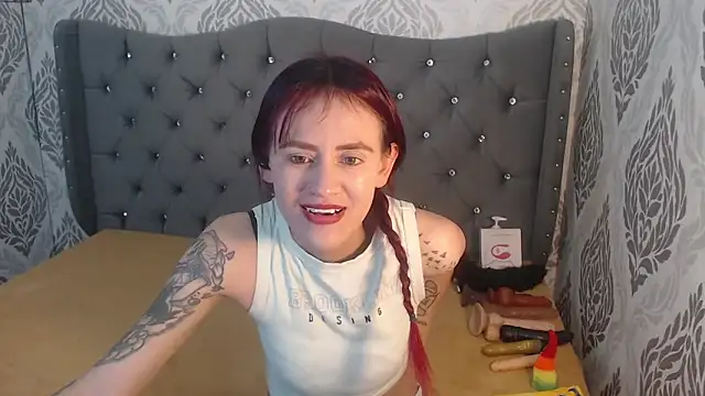 katheblows online show from October 15, 2025, 12:35 pm