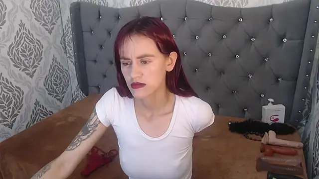 katheblows online show from October 13, 2025, 12:51 pm