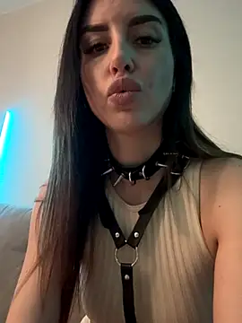 Snapshot of Oksiandfray chatting on October 30, 2025, 11:01 pm Oksiandfray online show from October 30, 2025, 11:01 pm