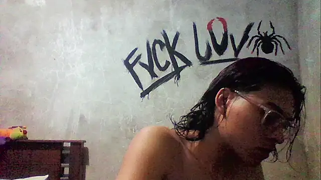 Snapshot of dirty_model chatting on December 1, 2025, 5:41 am dirty model online show from December 1, 2025, 5:41 am