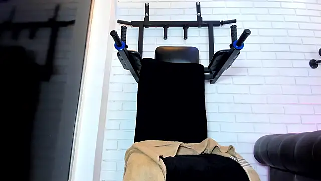 ItaloMoore online show from February 21, 2026, 11:34 am