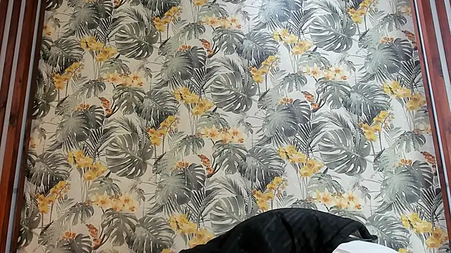 ItaloMoore online show from September 25, 2025, 11:05 am