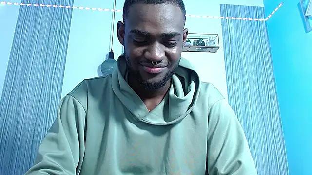 Snapshot of eebony_stallion chatting on October 23, 2025, 3:16 am eebony stallion online show from October 23, 2025, 3:16 am