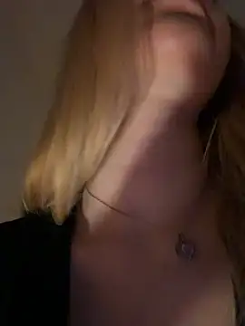 Snapshot of bbysonia chatting on February 2, 2026, 2:38 pm bbysonia online show from February 2, 2026, 2:38 pm