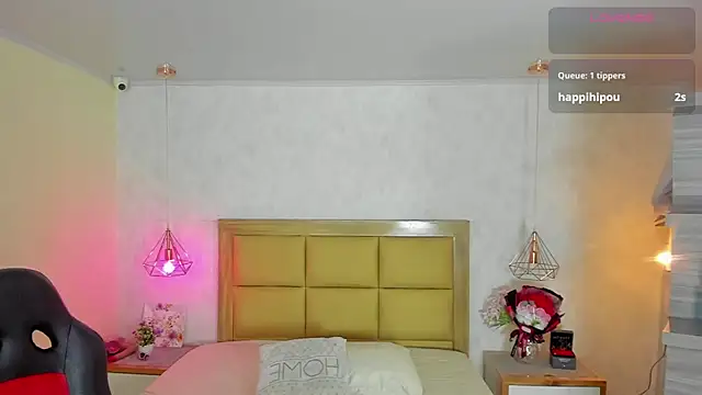 Snapshot of MELISSAROUGE chatting on February 12, 2026, 7:46 pm MELISSAROUGE online show from February 12, 2026, 7:46 pm