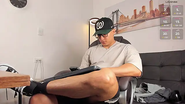 Snapshot of Dash_Bukoski chatting on January 17, 2026, 3:15 pm Dash Bukoski online show from January 17, 2026, 3:15 pm