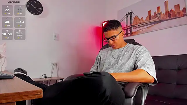 Snapshot of Dash_Bukoski chatting on January 18, 2026, 2:53 pm Dash Bukoski online show from January 18, 2026, 2:53 pm