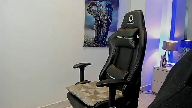 Snapshot of Dash_Bukoski chatting on February 9, 2026, 11:08 am Dash Bukoski online show from February 9, 2026, 11:08 am